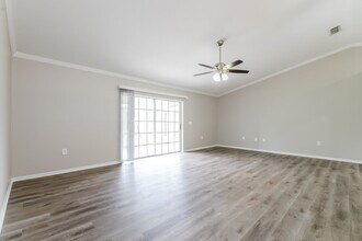 10603 Deepbrook Dr in Riverview, FL - Building Photo - Building Photo