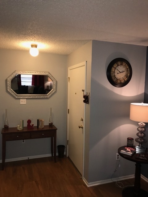 property at 5160 Everett Ln