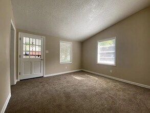 4327 Mountain Terrace St in Memphis, TN - Building Photo - Building Photo