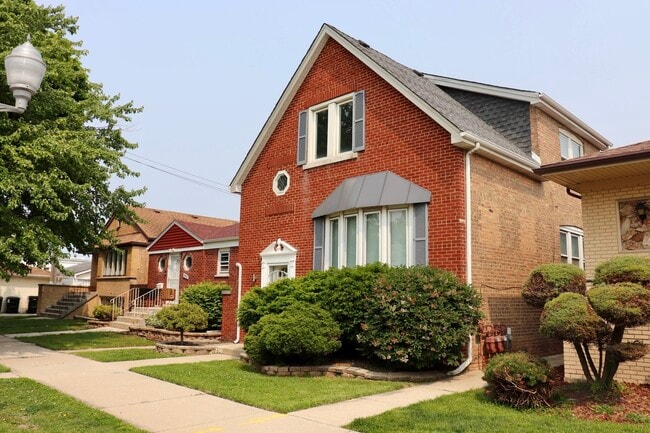 property at 5938 W 64th St