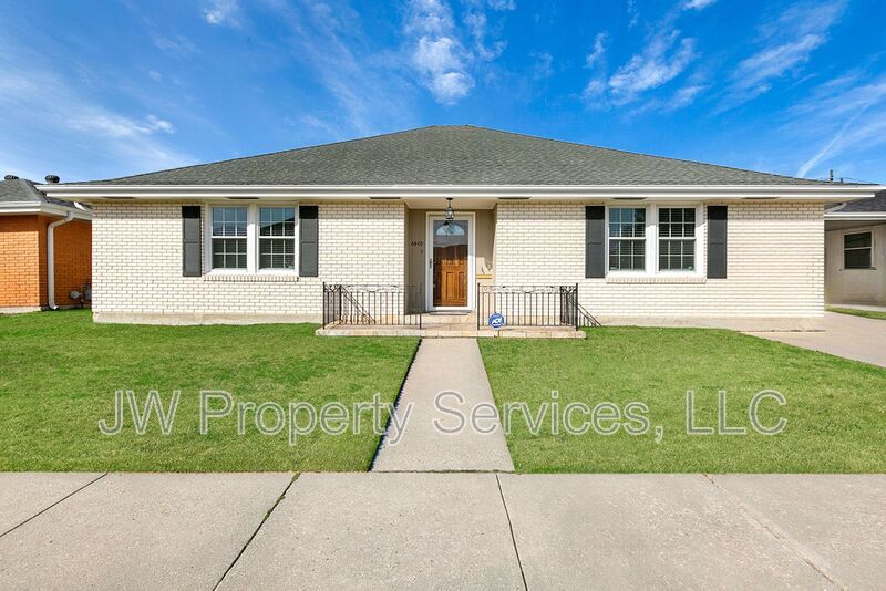 6405 Pilgrim St in Metairie, LA - Building Photo