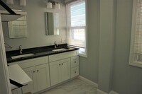 6064 Ridge Ave, Unit 3rd F photo'