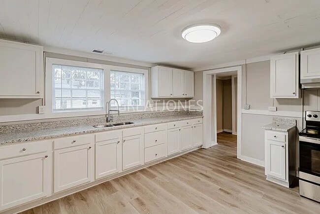 225 Virginia Dr in Hueytown, AL - Building Photo - Building Photo