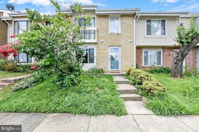 property at 13305 Apgar Pl