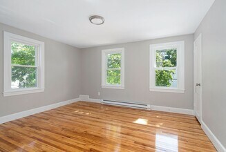 25 Paragon Rd in Boston, MA - Building Photo - Building Photo
