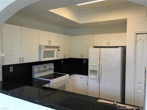 8912 W Flagler St in Miami, FL - Building Photo - Building Photo