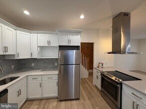 101 Cedar Ave in Conshohocken, PA - Building Photo - Building Photo