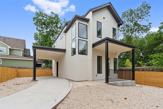 909 Payne Ave in Austin, TX - Building Photo - Building Photo