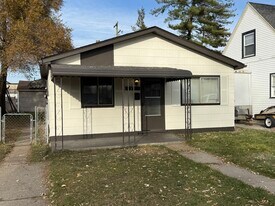 14219 Hobart Ave in Warren, MI - Building Photo