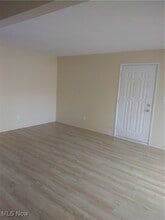 3025 1/2 Northgate Ave in Youngstown, OH - Building Photo - Building Photo