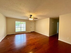 64 Randi Dr in Jackson, TN - Building Photo - Building Photo