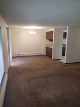 1317 Glen Mary Dr SE in Lacey, WA - Building Photo - Building Photo