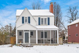 51 E Schreyer Pl in Columbus, OH - Building Photo - Building Photo