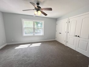 414 Harbor Bay Dr in Elizabeth City, NC - Building Photo - Building Photo