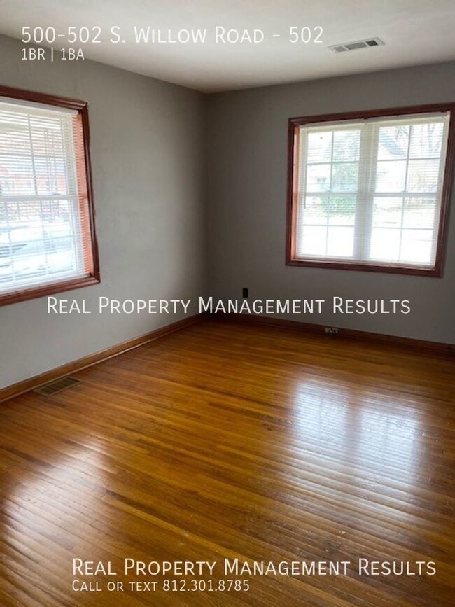 500 502-502 S Willow Rd in Evansville, IN - Building Photo - Building Photo