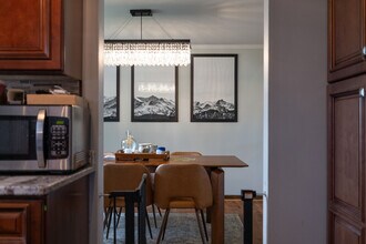 537 Vine Ln in Buffalo, NY - Building Photo - Building Photo