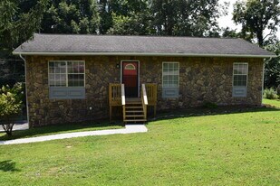 2816 Beaverwood Dr in Knoxville, TN - Building Photo
