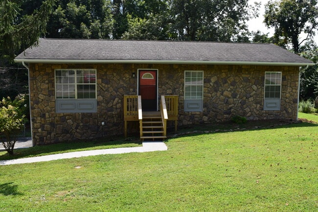 property at 2816 Beaverwood Dr