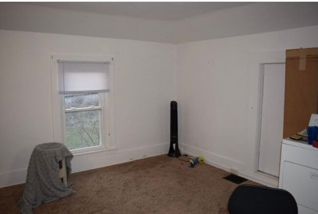 802 Bliss Ave, Unit A in Stevens Point, WI - Foto de edificio - Building Photo