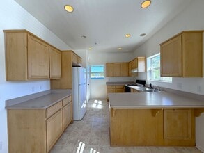 314 N L St in Lompoc, CA - Building Photo - Building Photo