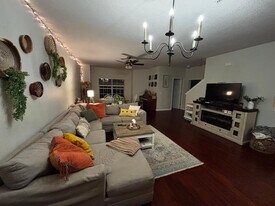 1525 Cloverbay Ln in Casselberry, FL - Building Photo