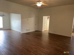 308 Viola Dr in Killeen, TX - Building Photo - Building Photo