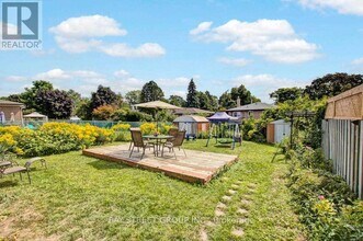 23 Dalcourt Dr in Toronto, ON - Building Photo - Building Photo