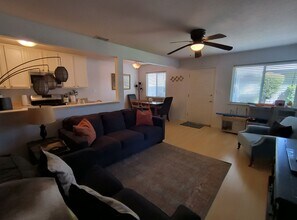 263 Sharp Cir in Roseville, CA - Building Photo - Building Photo