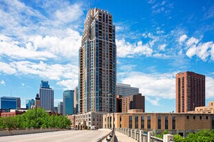 100 3rd Ave S in Minneapolis, MN - Building Photo