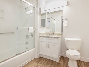 33 South 3rd in San Jose, CA - Foto de edificio - Building Photo