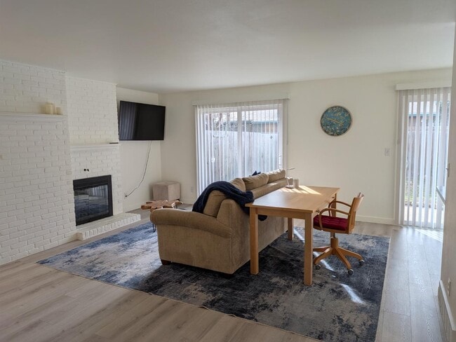 425 Manhattan Dr in Boulder, CO - Building Photo - Building Photo