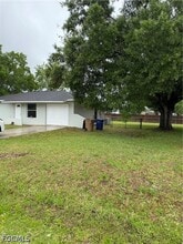 2610 W Rd in Ft. Myers, FL - Building Photo - Building Photo