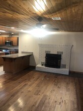 5744 New Hope Rd in Grants Pass, OR - Building Photo - Building Photo