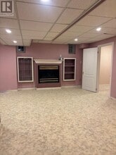 6121 Maple Gate Cir in Mississauga, ON - Building Photo - Building Photo