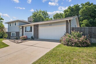 2730 Ridge Dr in Broomfield, CO - Building Photo - Building Photo