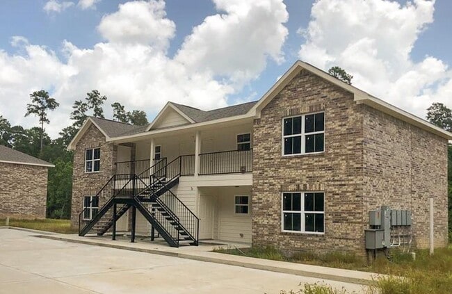 property at 1000 Foster Dr