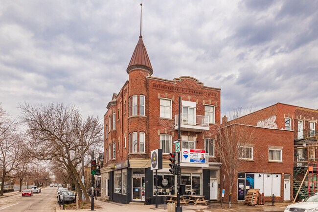 1951-1955 Rosemont Boul