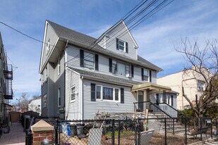 38 Bay 35th St in Brooklyn, NY - Building Photo