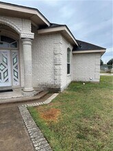 34 Zuley St in Mission, TX - Building Photo - Building Photo