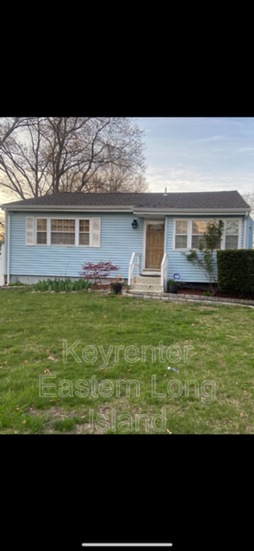 property at 23 Poplar St