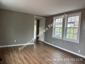 29 Linda Vista Dr in Asheville, NC - Building Photo - Building Photo