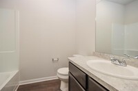 245 Rd 5102F photo'