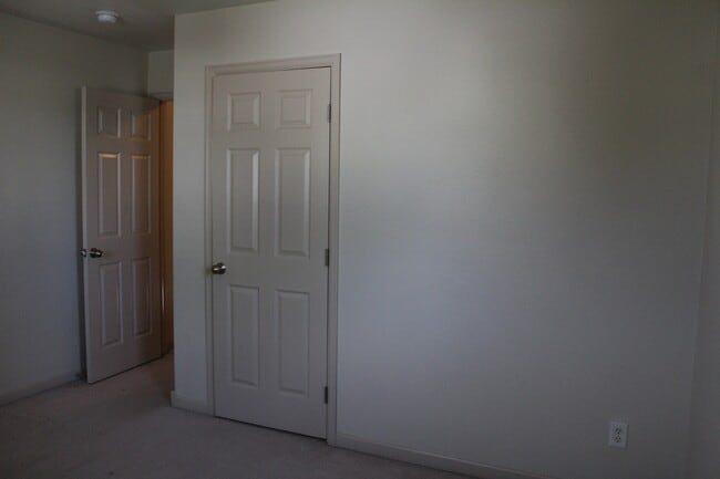 460 Yarrow Cir in Parachute, CO - Building Photo - Building Photo
