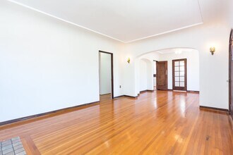 4455 Swift Ave in San Diego, CA - Foto de edificio - Building Photo