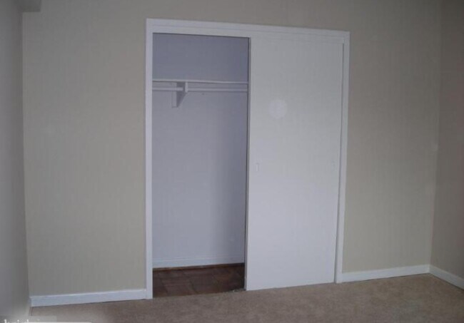 5315 Connecticut Ave NW, Unit 502 in Washington, DC - Building Photo - Building Photo