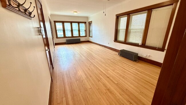 1820 Grove Ave in Berwyn, IL - Building Photo - Building Photo