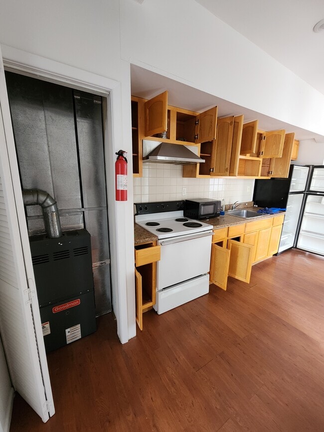 property at 2028 N 17th St
