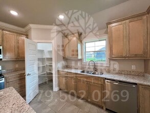 1901 E Hudson Dr in Siloam Springs, AR - Building Photo - Building Photo