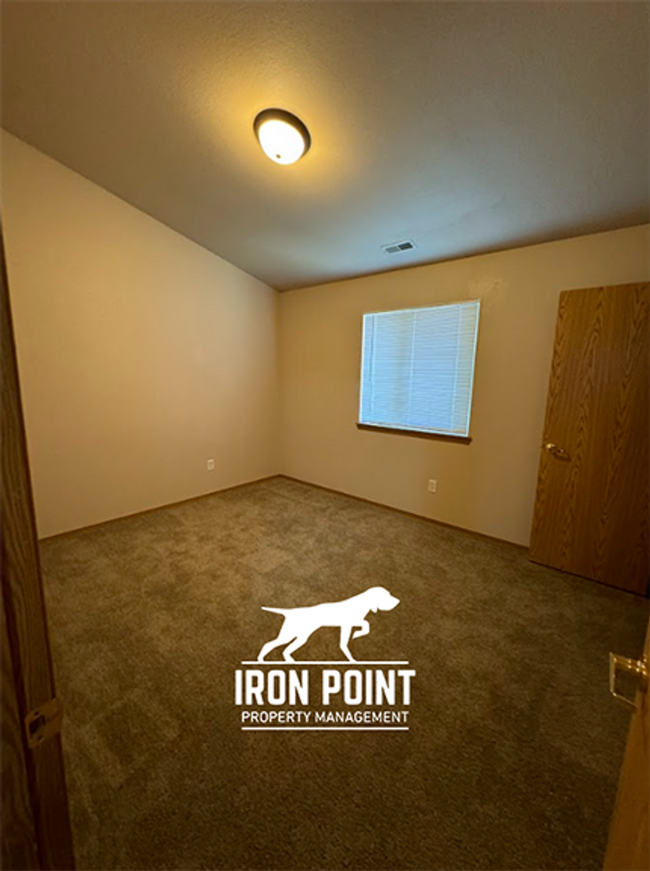 35 S White Oak Ln in Nampa, ID - Building Photo - Building Photo