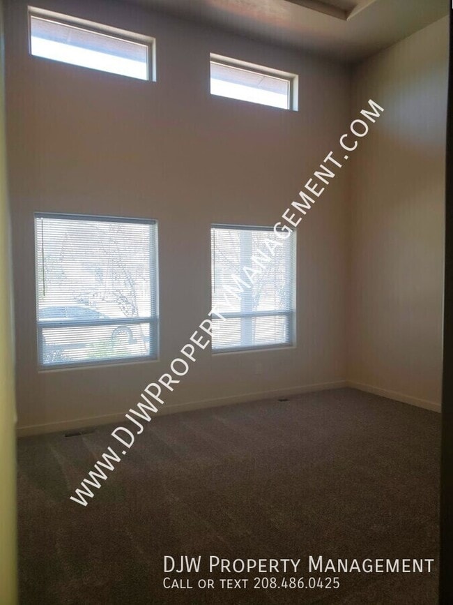 2996 N LeBlanc Way in Meridian, ID - Building Photo - Building Photo